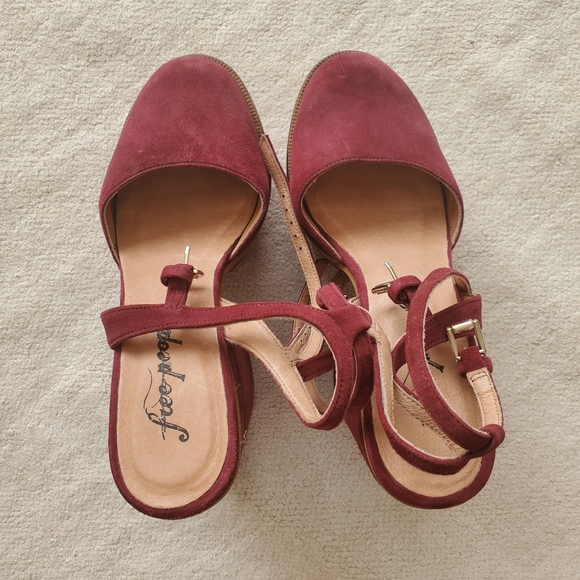 Free People Sundown Pumps - Picture 1 of 11